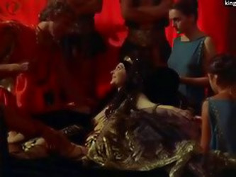 Adriana Asti-caligula