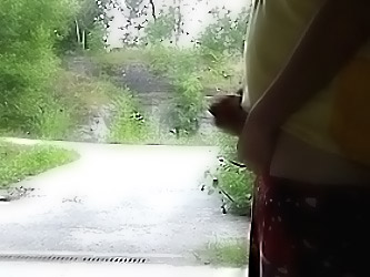 Shoot My Hot Load In Public Park...