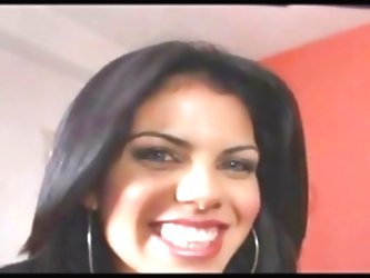 Lezzy Anal Fisting