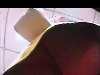 Upskirt Voyeur 07